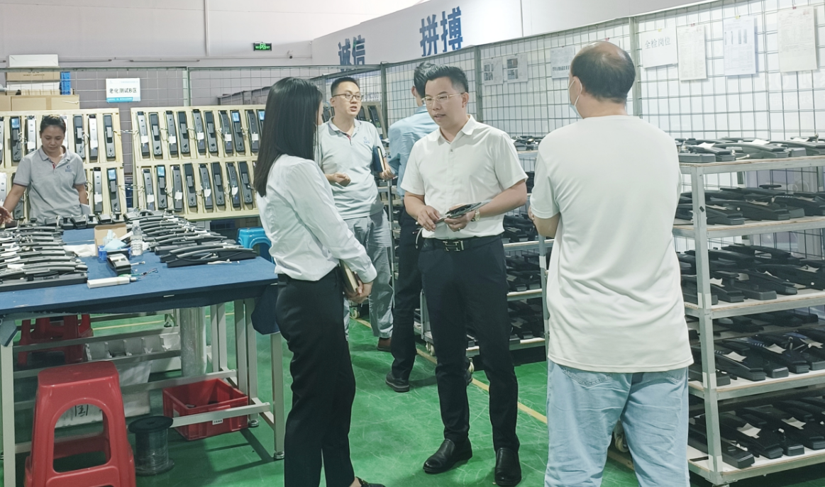 Aging test of smart lock